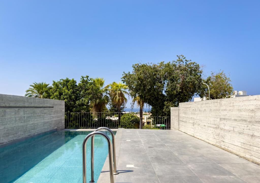 Chlorakas Villa | Sunset Park Villa