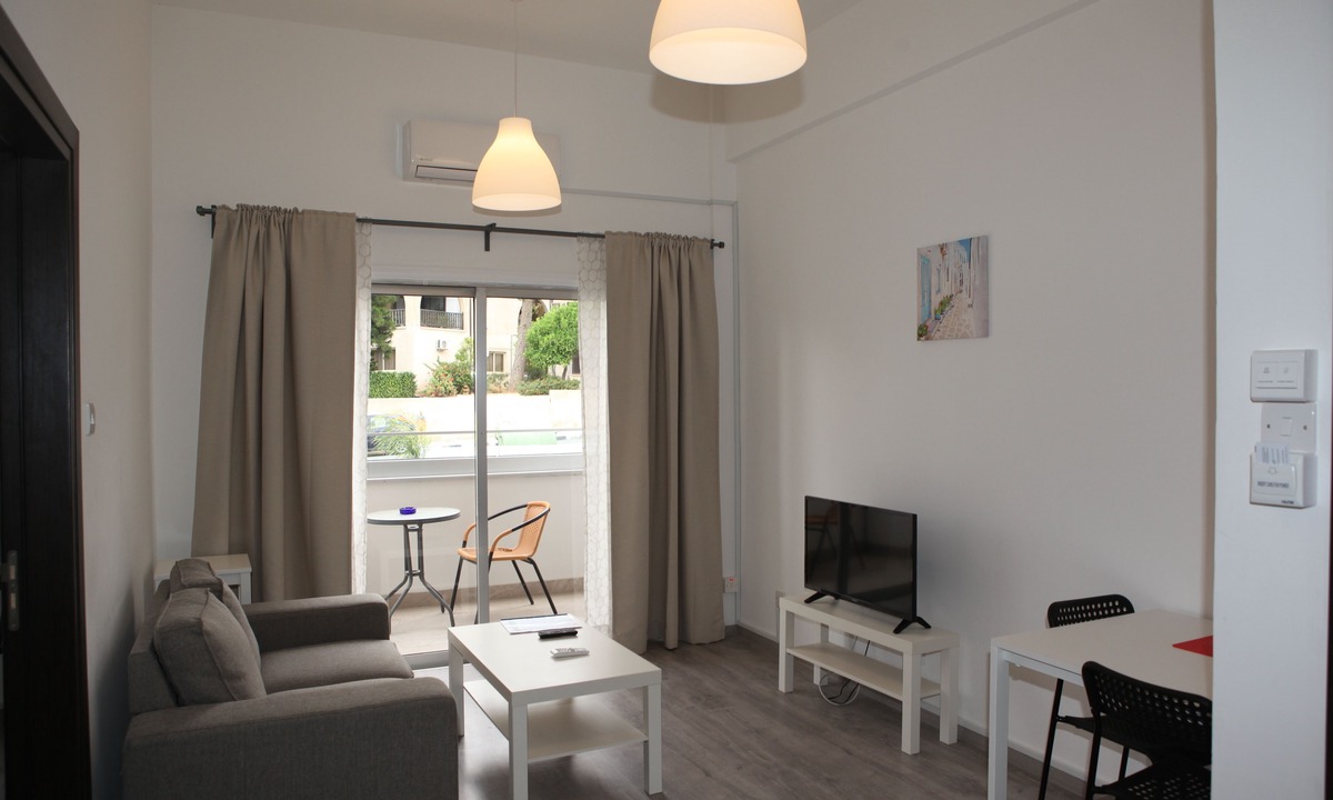 Agios Tychon Apartment | Polyxeni Hotel Apartments
