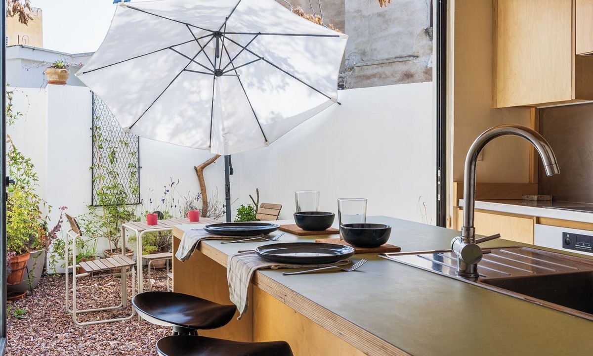 Nicosia House | Charming Loft House with Garden in Old Nicosia