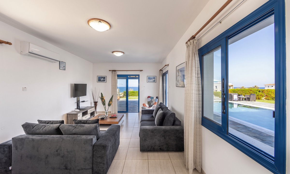 Pomos Villa | Diana Seaside Villas