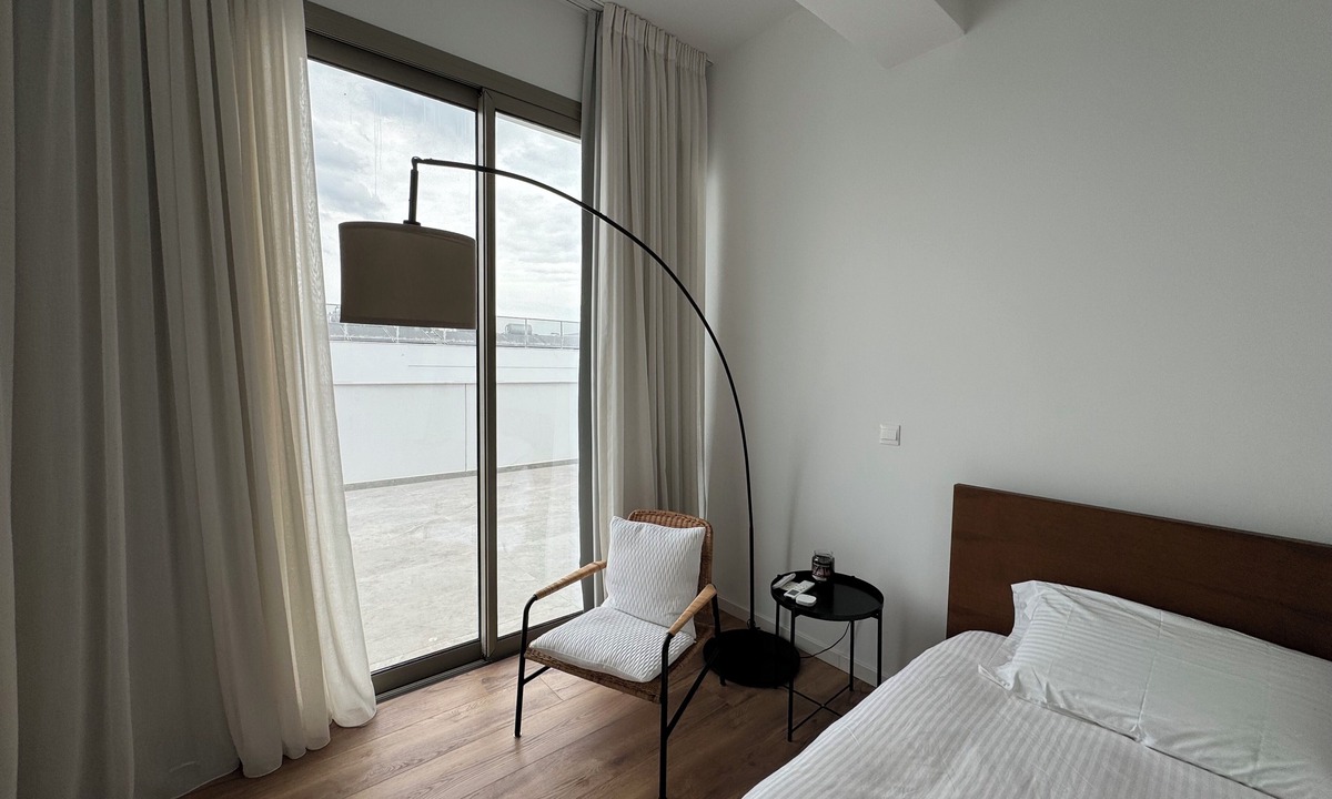 Lykabittos Apartment | 2 bedroom luxury penthouse near city centre