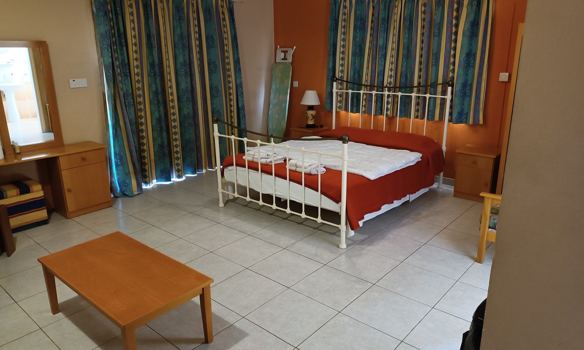 Pissouri Apartment | Rantzo Holiday Apartments