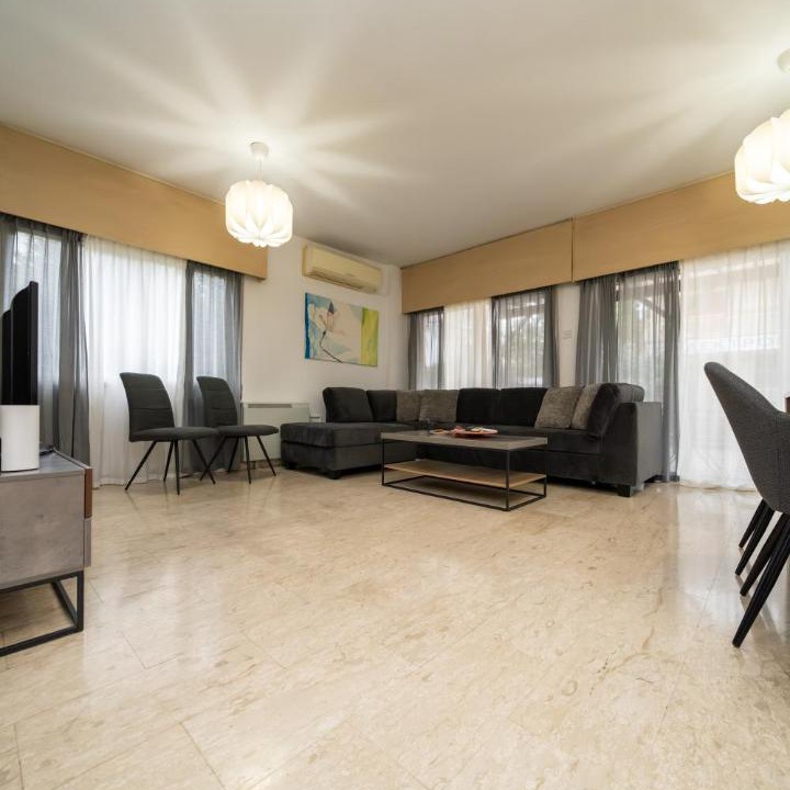 Acropolis Apartment | 3 bedroom flat near center