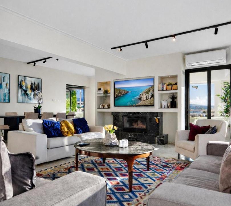 Historical Center Apartment | Amber View Penthouse 220sqm- overlooking downtown