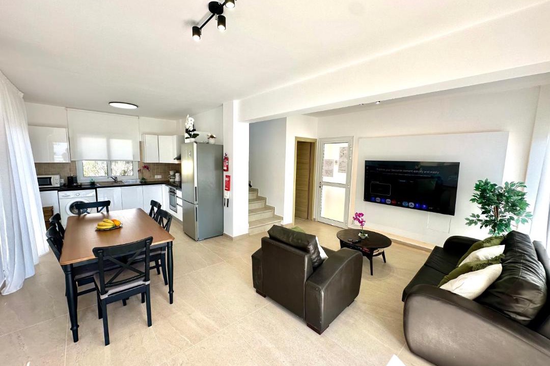 Ayia Thekla Villa | Mediterranean Oasis Villa - Ayia Thekla Beach