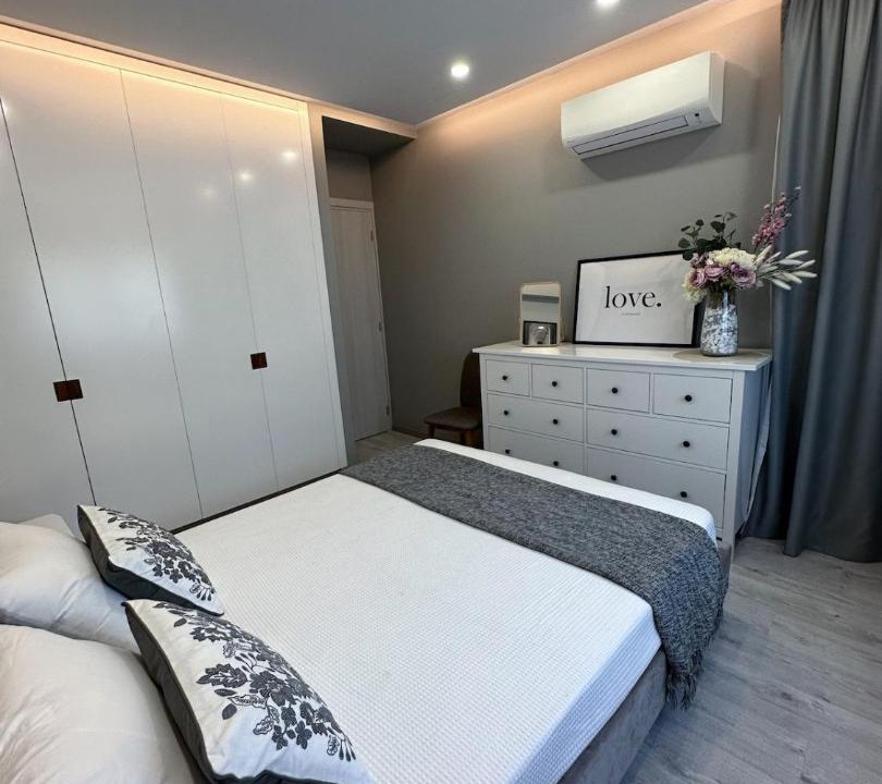 Agios Athanasios Apartment | Seaside 2-BDR apartment with a pool