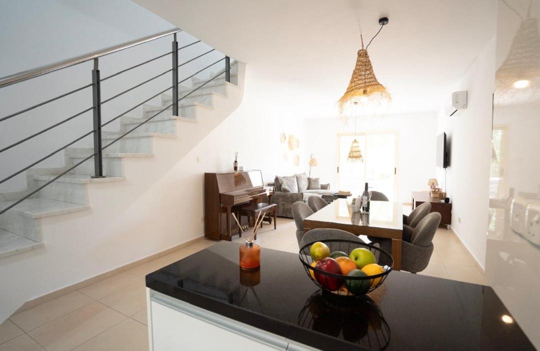 Universal House | Casa Elisa with terrace & garden & big pool area