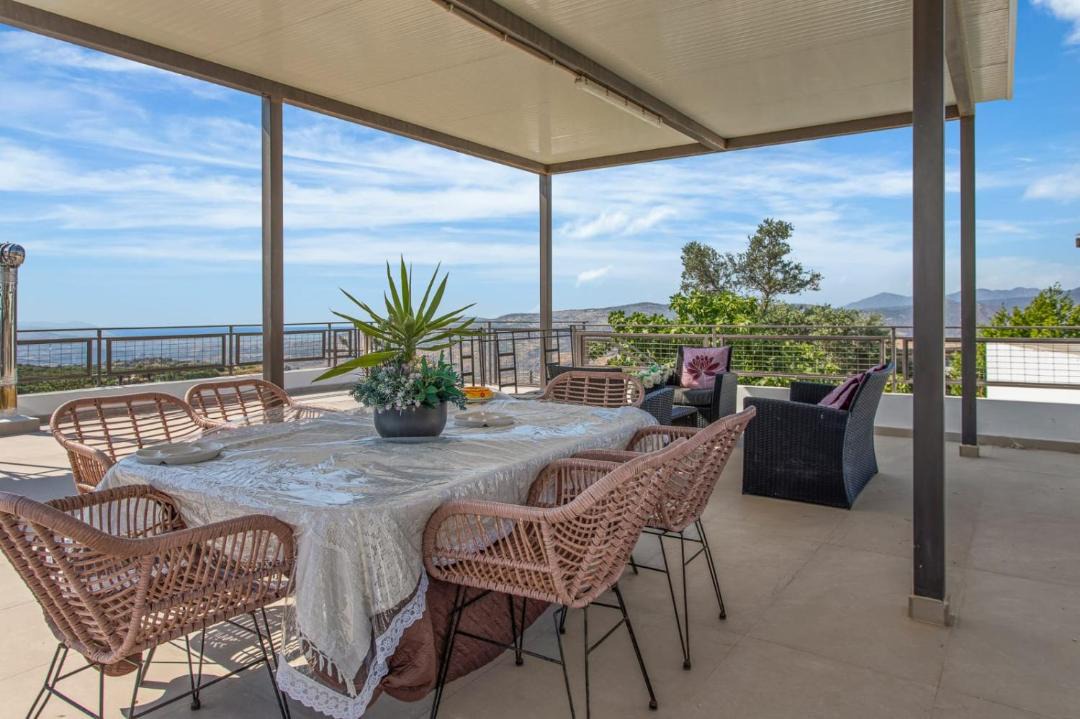 Lasa House | Christothea