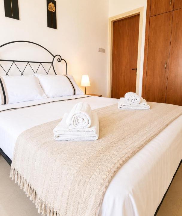 Peyia Town Apartment | Pleasant Studio apartment, Z4 in Vanessa Complex