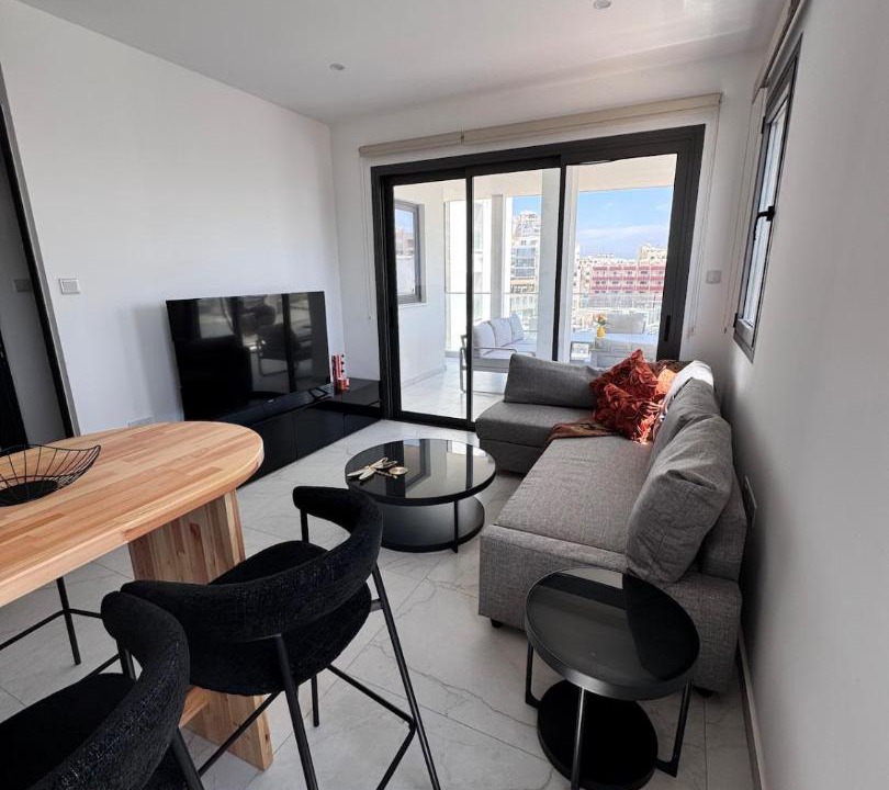 Larnaca City Centre Apartment | Casa Luma - Boutique Apartment - Central Larnaca