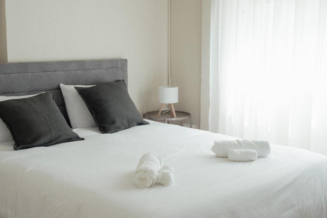 Lykabittos Apartment | Modern 2BR - Heart of Nicosia
