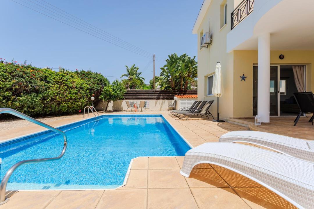 Peyia Town Villa | Villa Jasmine Rose