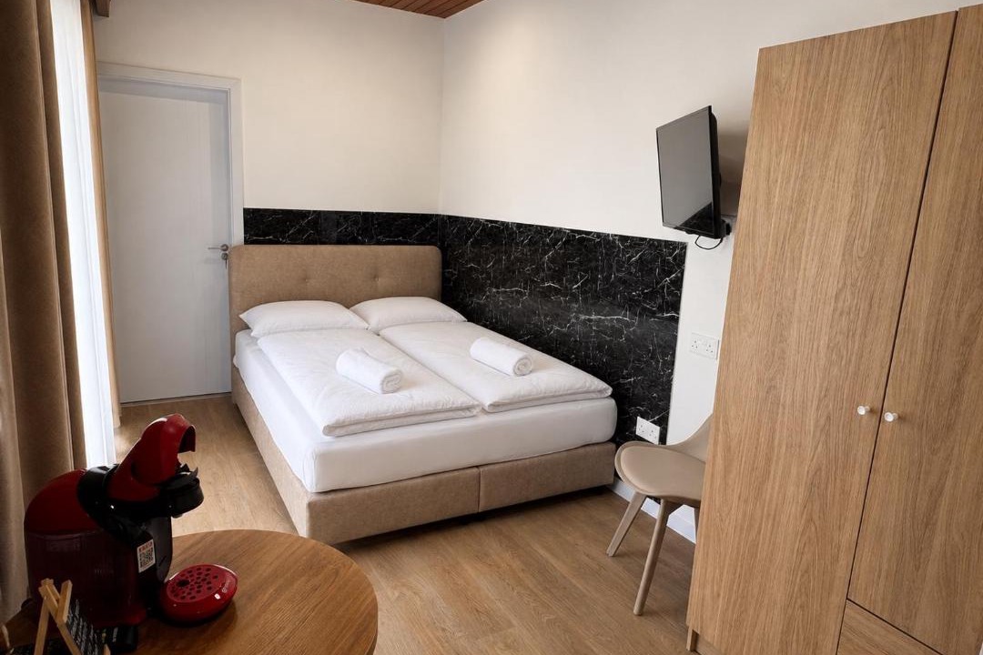 Limassol Apartment | Modern StudioNr3 Kitchen bathroom Terrace