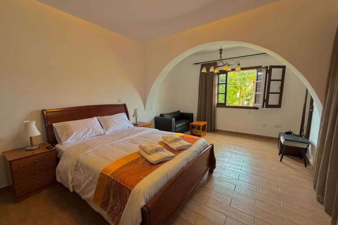 Oroklini Villa | Villa Encanto - Private Heated Swimming Pool for winter months 5Bedroom
