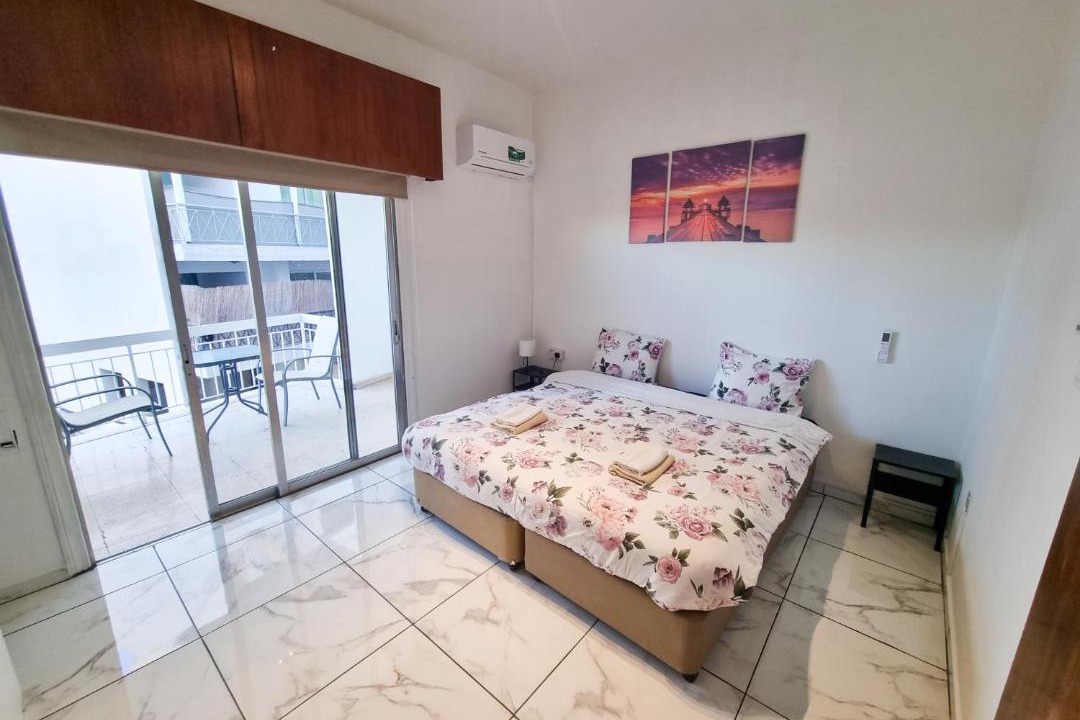 Larnaca City Centre House | CityCenter Rooms Next to the Beach