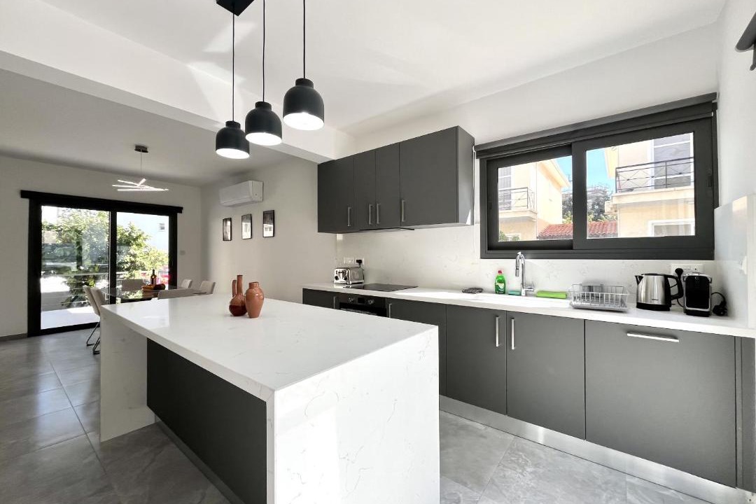 Agios Athanasios House | STAY Lumiere House