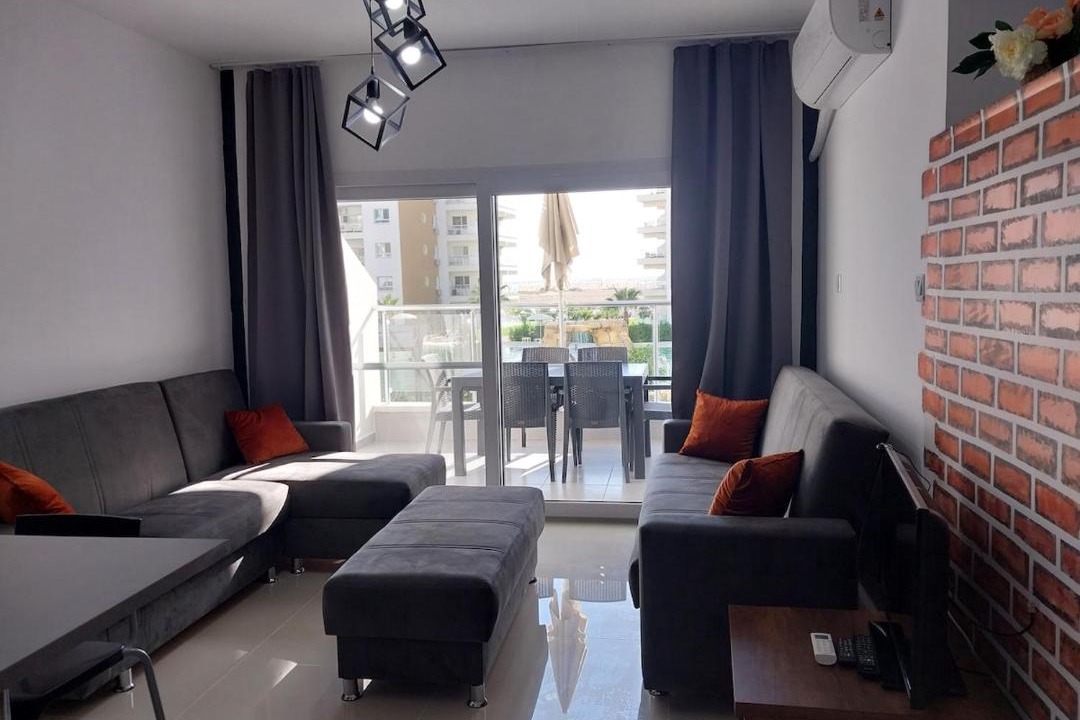 Trikomo Apartment | Pool View Apartment with Hotel Facilities