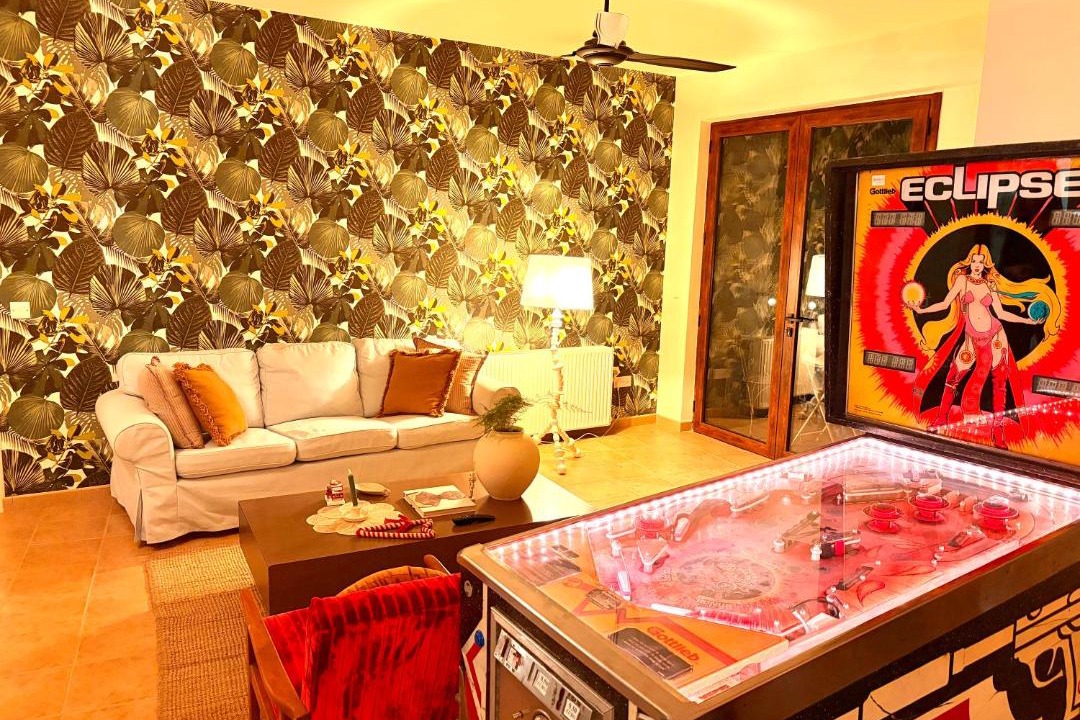 Politiko Ski Chalet | The Lodge Kampi by Thea Suites