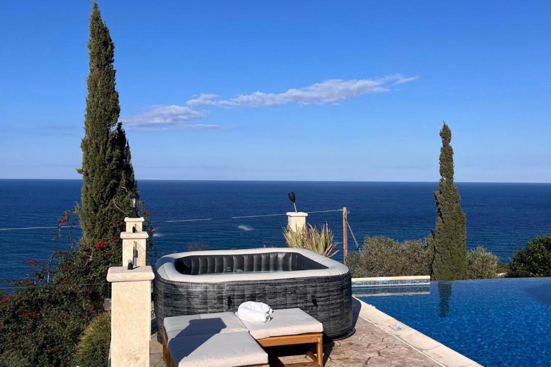 Pachyammos Villa | Villa Aquavitus