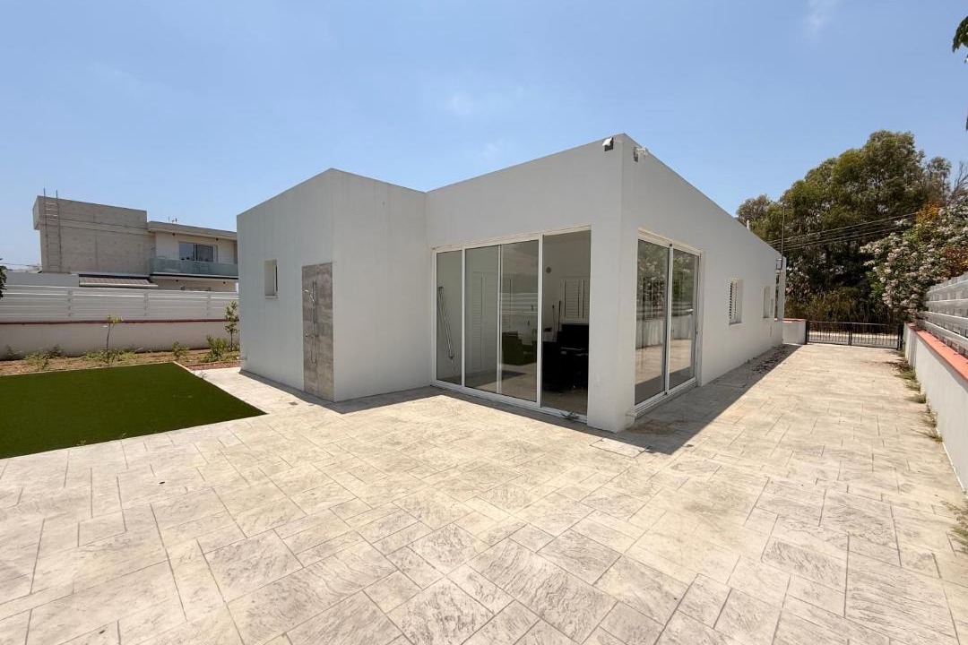 Kiti House | Bungalow House Kiti, seaside