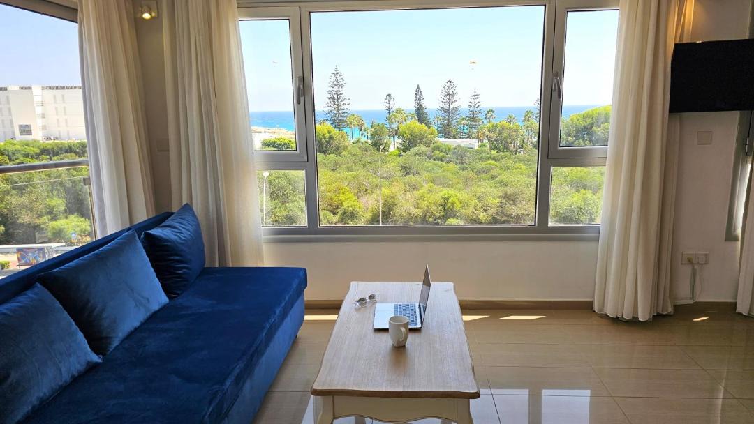 Ayia Napa Hotel | NissiLant hotel & suites