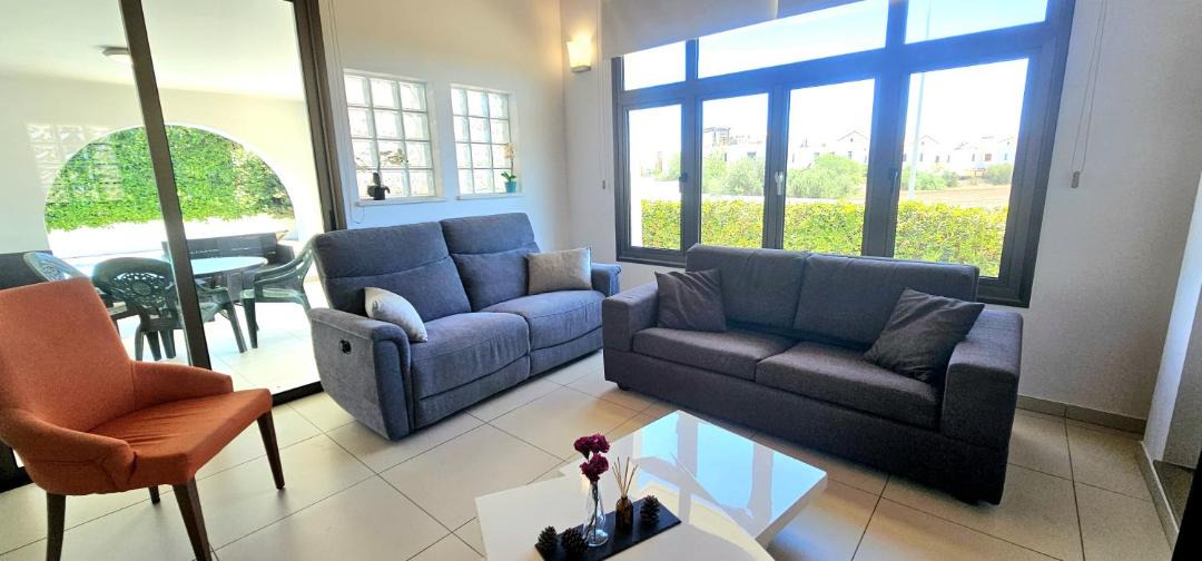Ayia Thekla House | Agia Thekla bungalow with pool