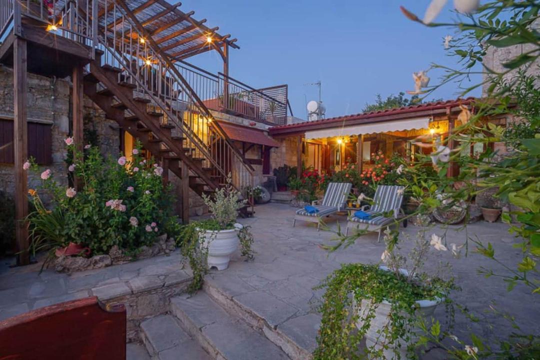 Lasa House | HideAway Lasa