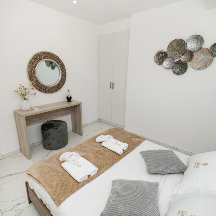 Larnaca City Centre Apartment | Lazuli Seaview Apartments 2Bdr