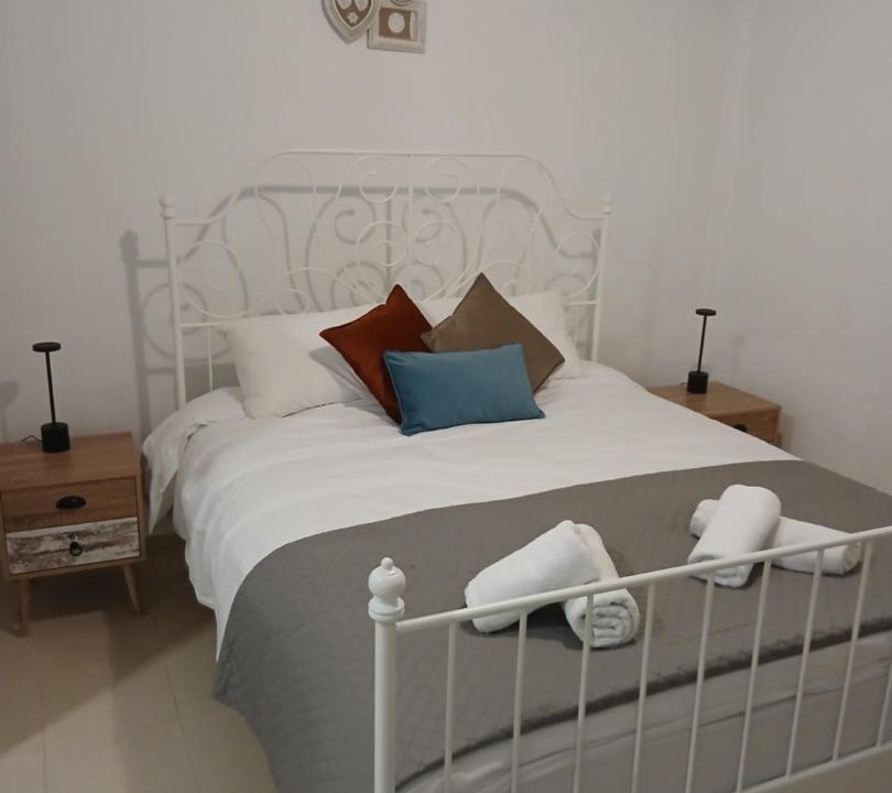 Dherynia Hotel | Siogkas Inn