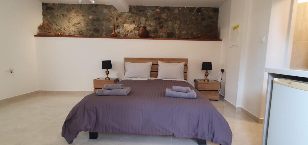 Pelentri Apartment | Chic Elegance Meets Village Gem