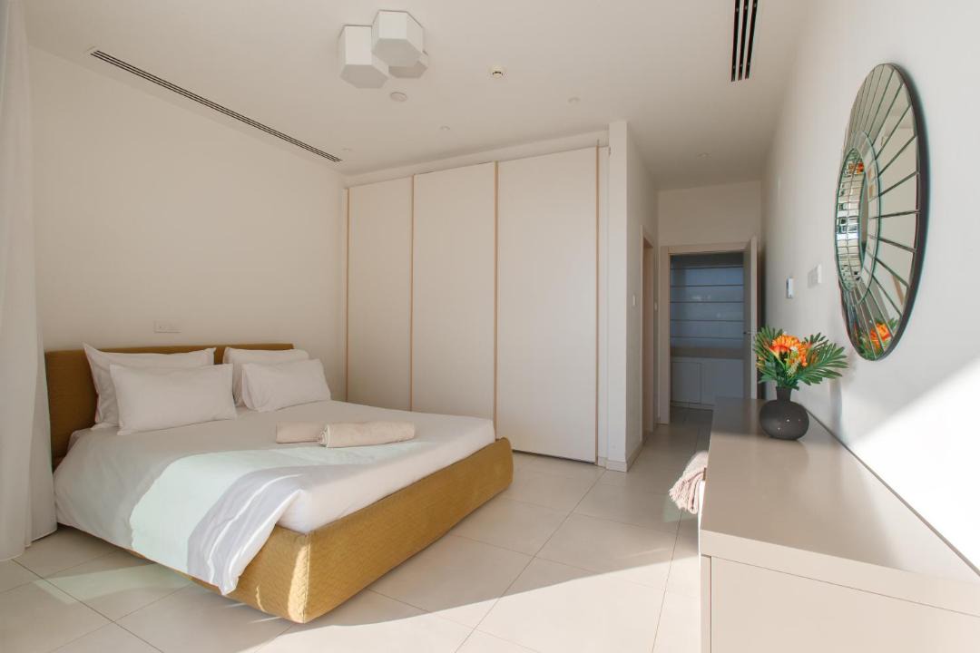 Ayia Napa Villa | Vivo Mare Beachfront Villas - Emerald