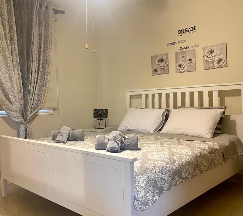 Oroklini Apartment | Sea View Penthouse
