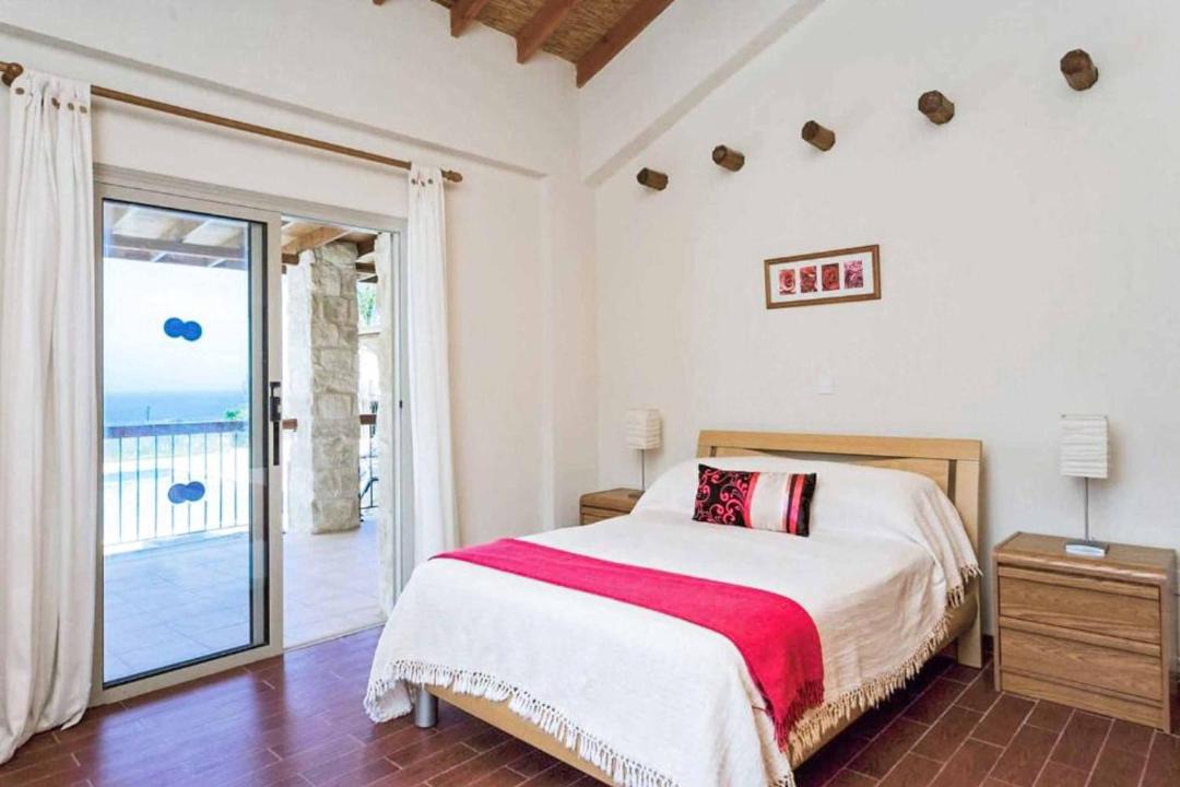 Pomos Villa | Villa Lianti