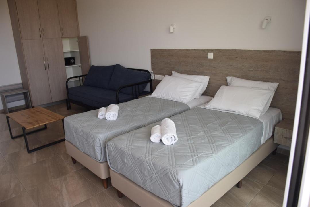 Neo Chorio Apartment | AKAMAS THRONE APARTMENTS