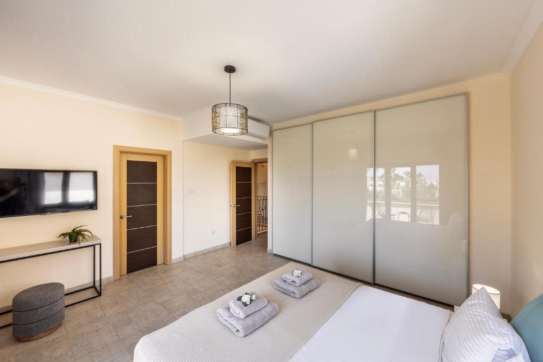 Kapparis Villa | SunnyVillas: 4BR SeaFront Villa*Private Pool*BW44