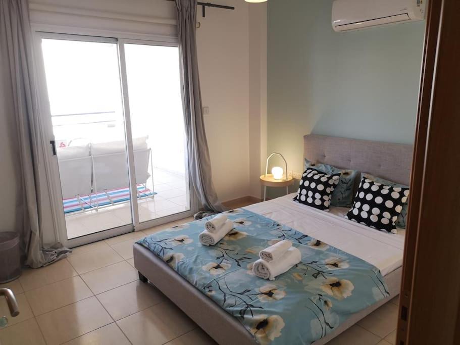 Larnaca City Centre Apartment | Yippee! at Ermou Square Amazing Location View