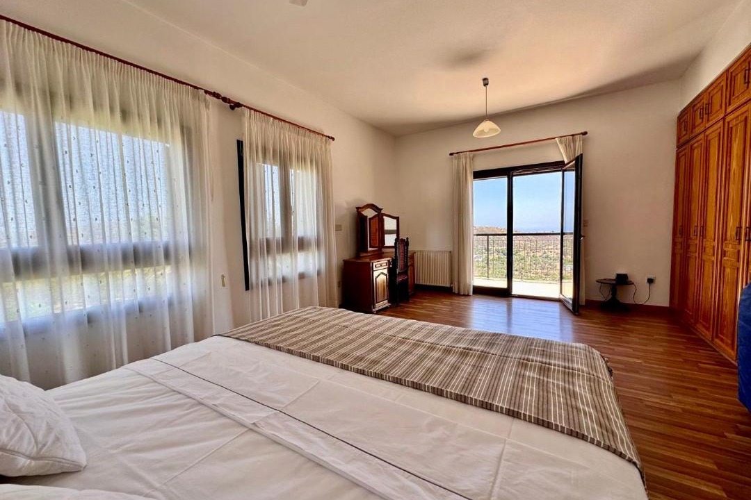 Choirokoitia Villa | Mountain view 6 bed mansion with Private Padel Court, Pool & Gym