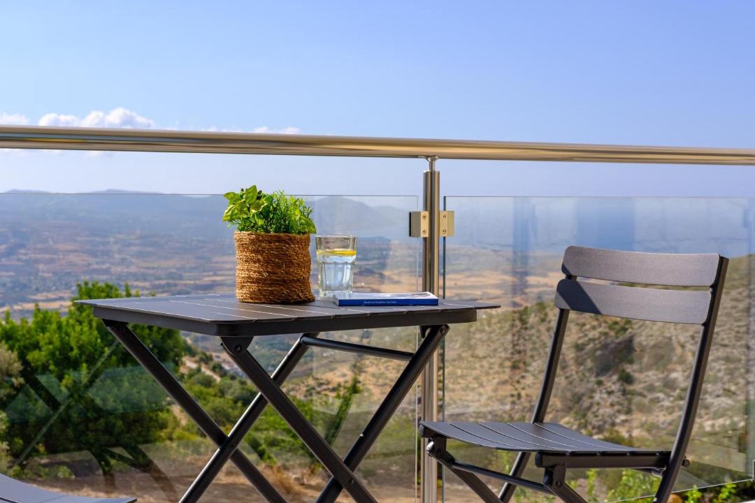 Peristerona Villa | Sea-View Retreat - Villas with Pools and Private Jacuzzi Cabin
