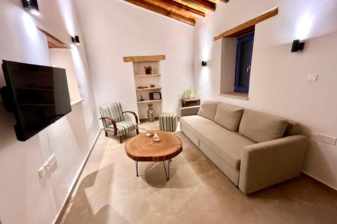 Episkopi House | The Courtyard Episkopi Guest Houses