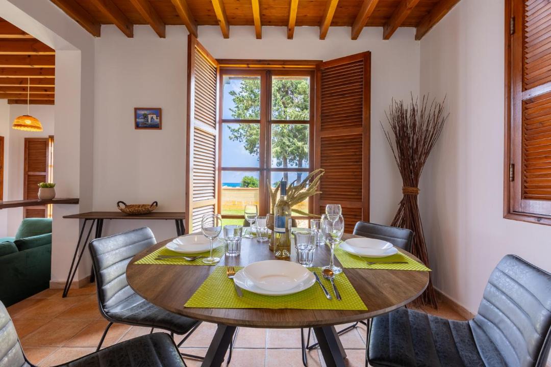 Polis Villa | The Olympians Villas