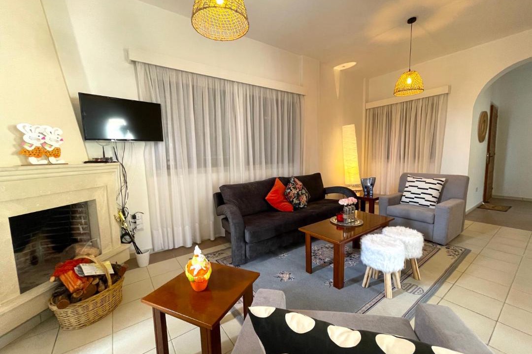 Pomos Villa | Nysa8