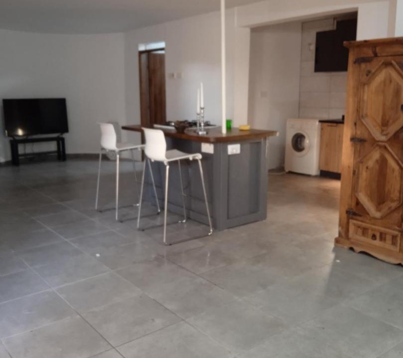 Kolossi House | Large basement home