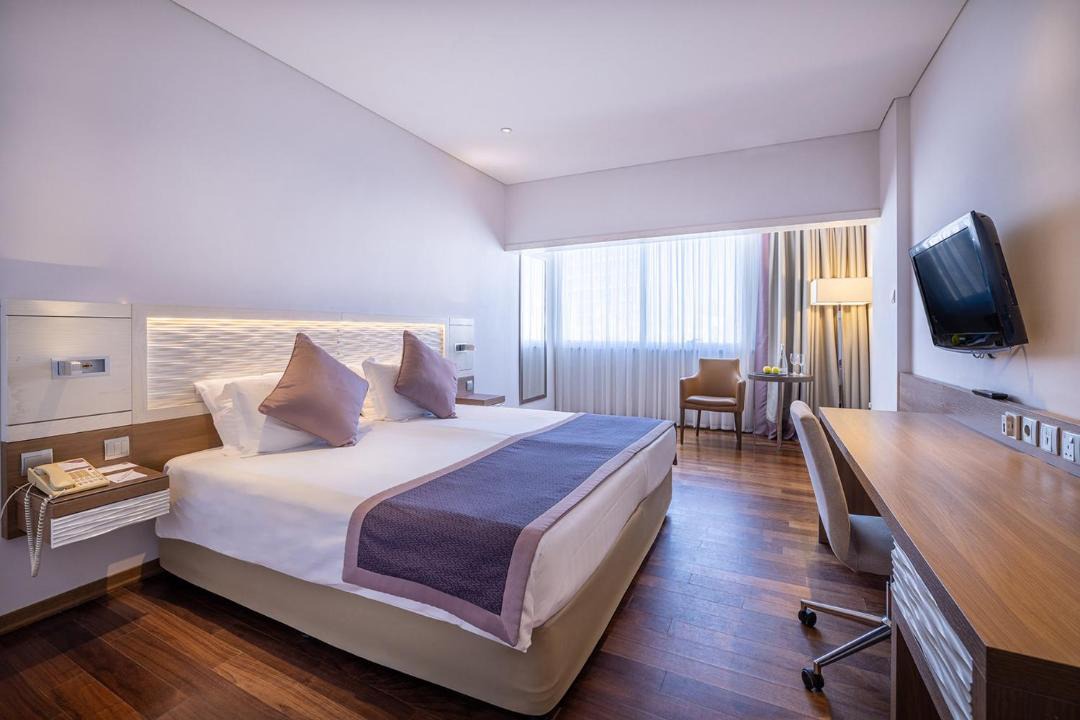 Agios Athanasios Hotel | Crowne Plaza Limassol by IHG