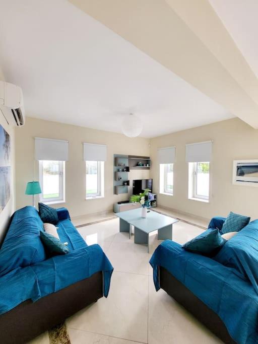 Geroskipou Villa | Villa utopia