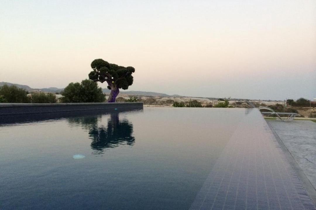 Maroni Villa | Villa Olivo Maroni