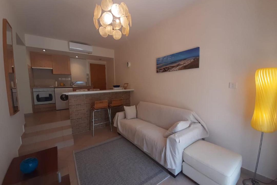 Germasogeia Apartment | 1bd in Palm Beach M1 with pool