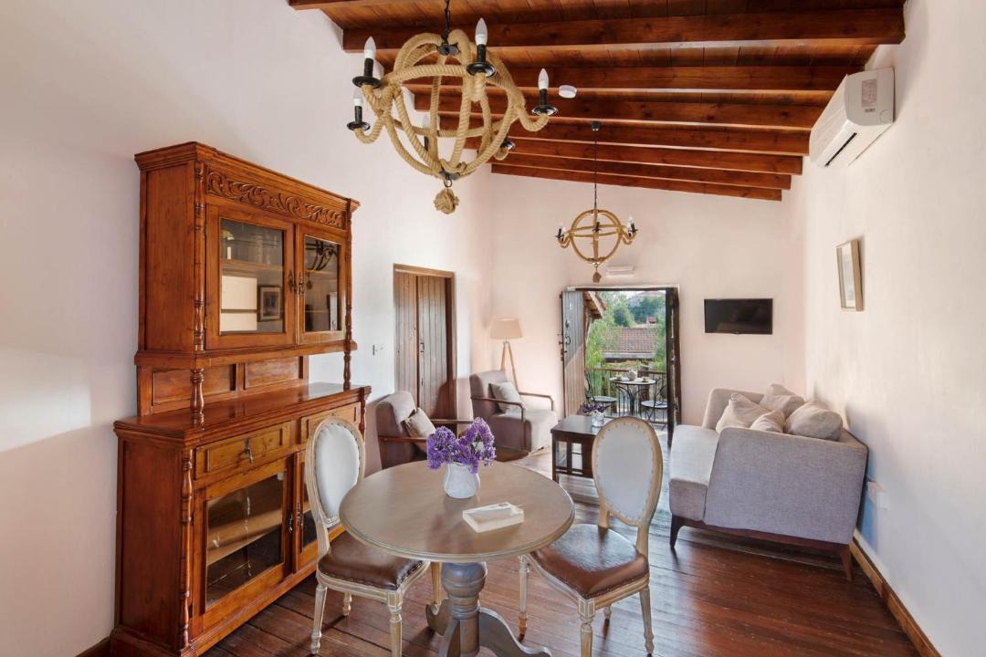 Pareklisia Bed & Breakfast | Meleni Cottage Houses