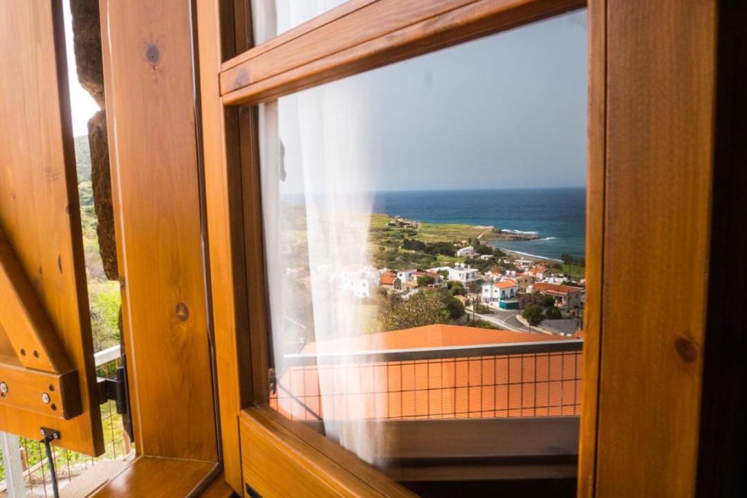 Pachyammos House | Aretis sea view house