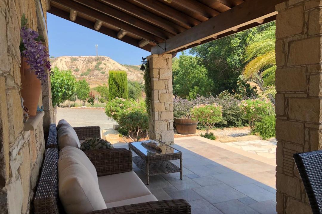 Maroni House | Paradise Traditional House