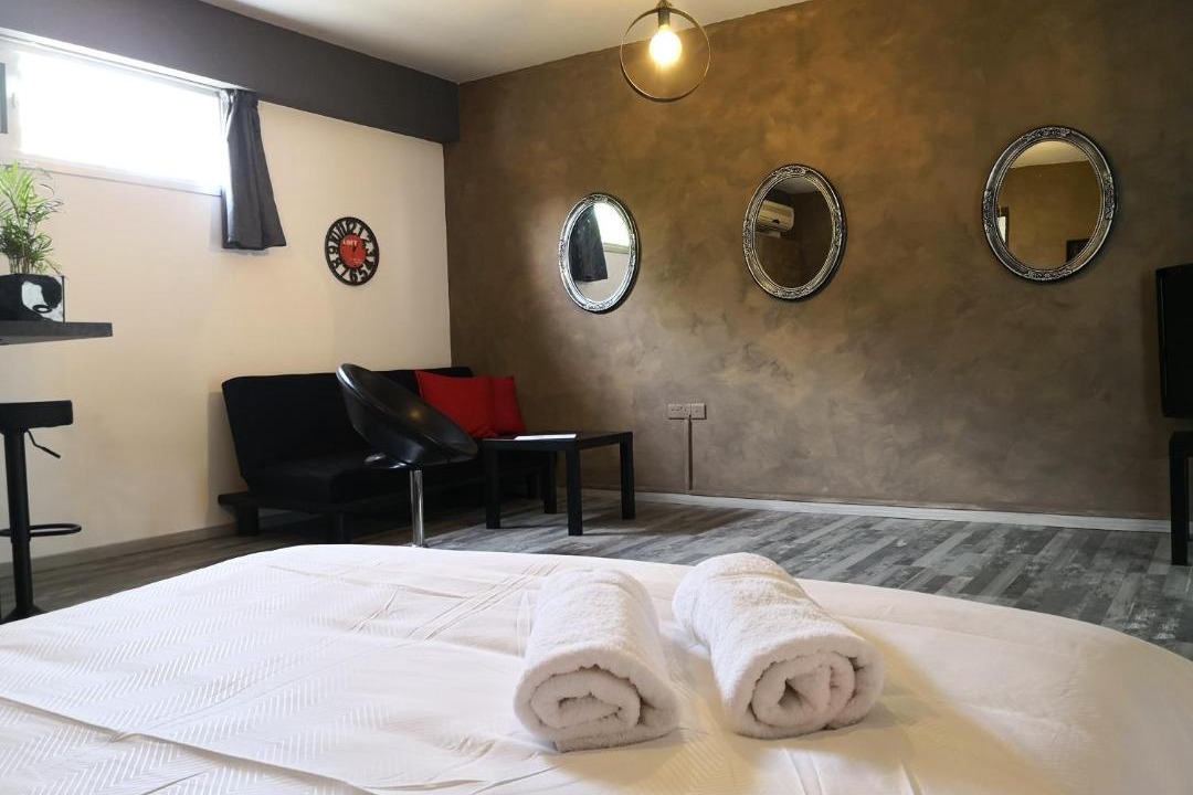 Larnaca Apartment | The room